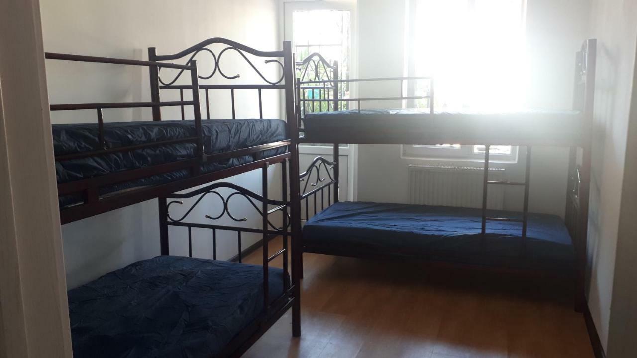 Enjoy The Hostel Batumi Zewnętrze zdjęcie