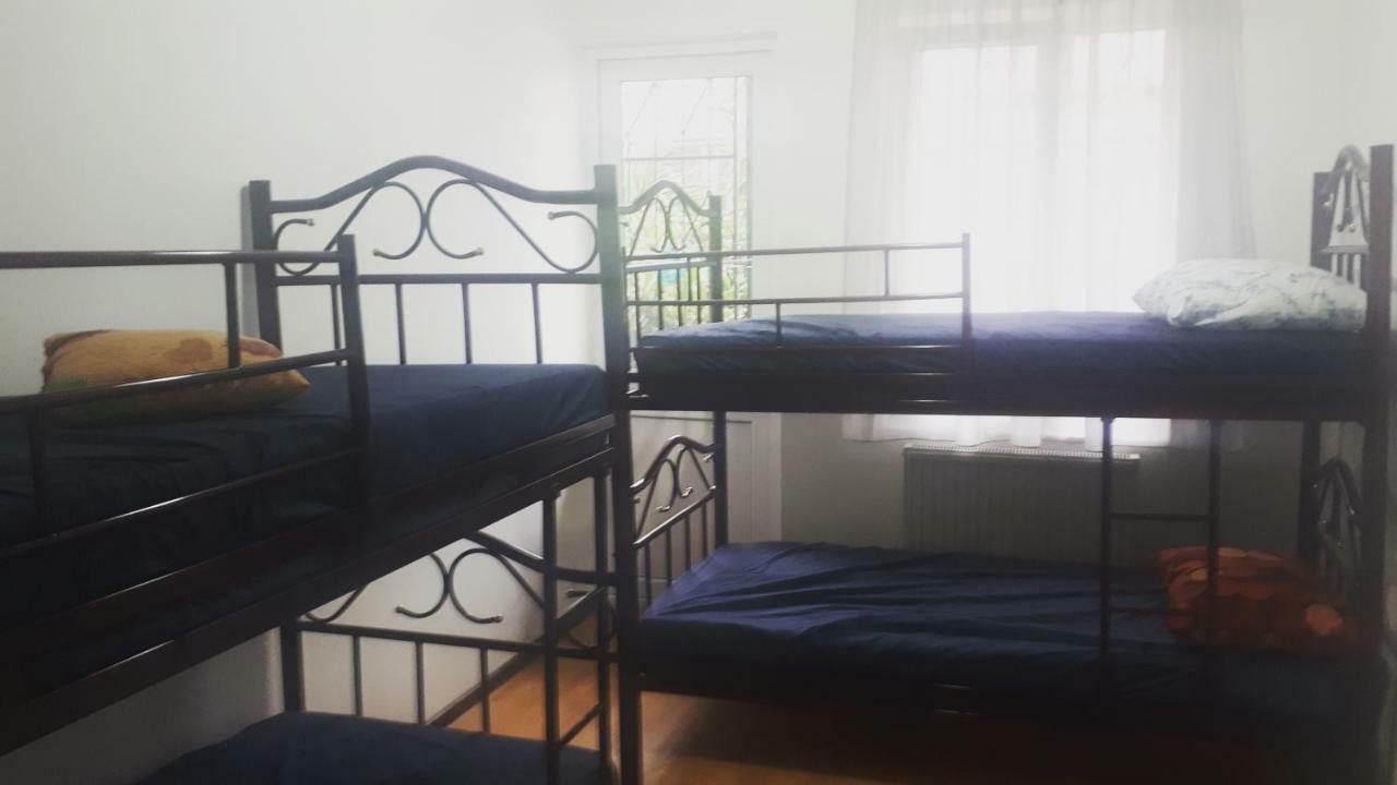Enjoy The Hostel Batumi Zewnętrze zdjęcie