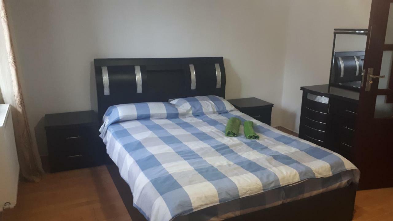 Enjoy The Hostel Batumi Zewnętrze zdjęcie